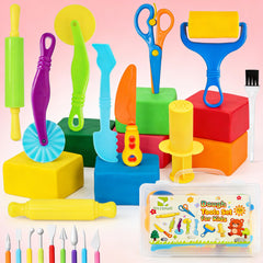 Kleeblatt complete collection, 19-piece toolkit for creative sessions.