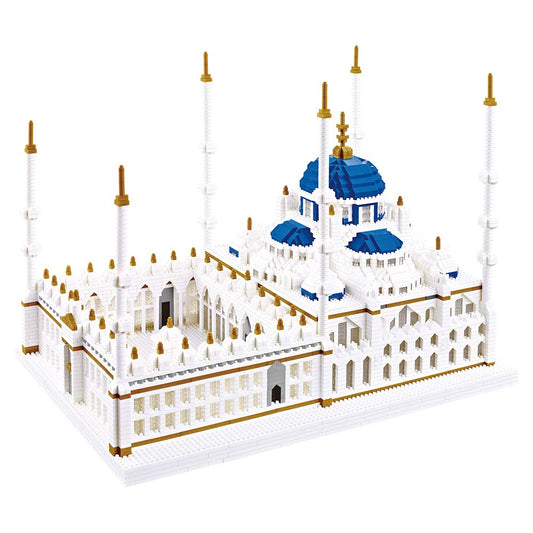 KLMEi Blue Mosque miniature assembly close-up highlighting intricate details for focused creative play