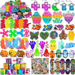 Kocici 124 Pcs Party Favors for classrooms and celebrations, ideal as prizes.