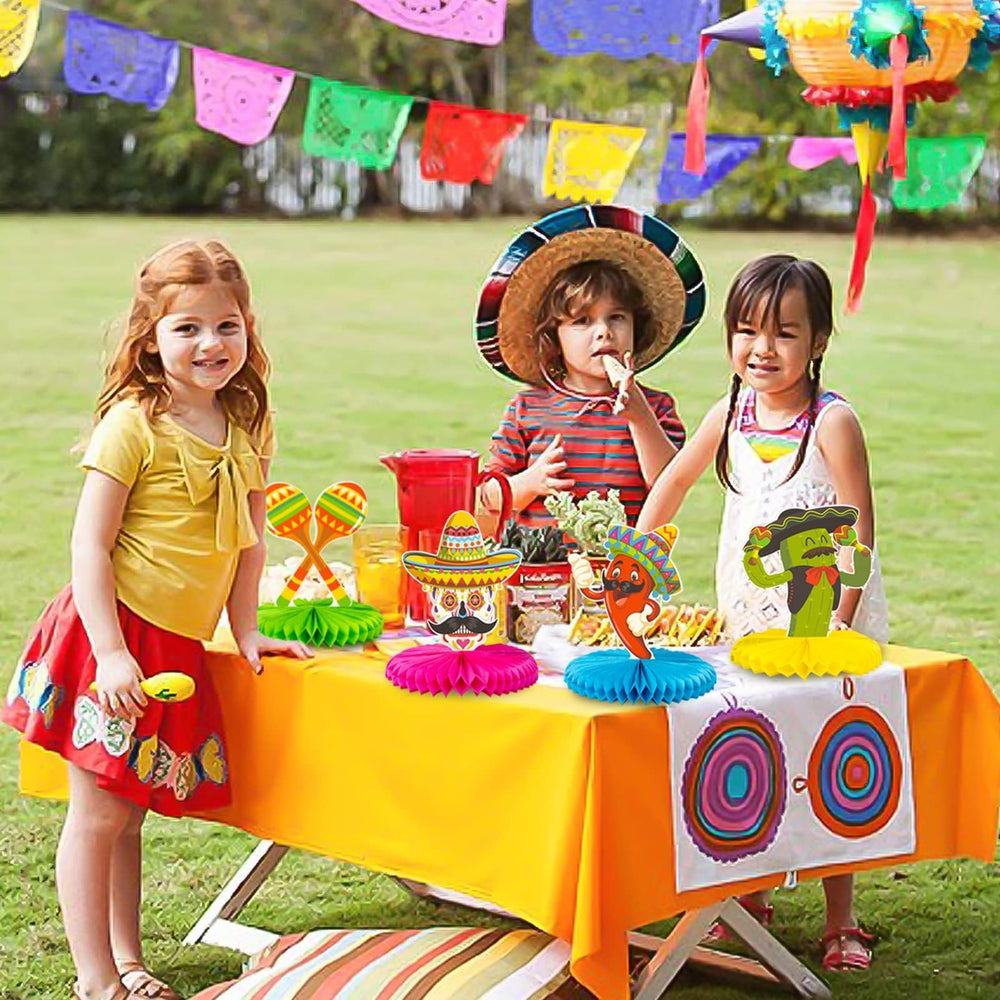 Kockuu fiesta honeycomb backboard with double-sided prints adds depth.