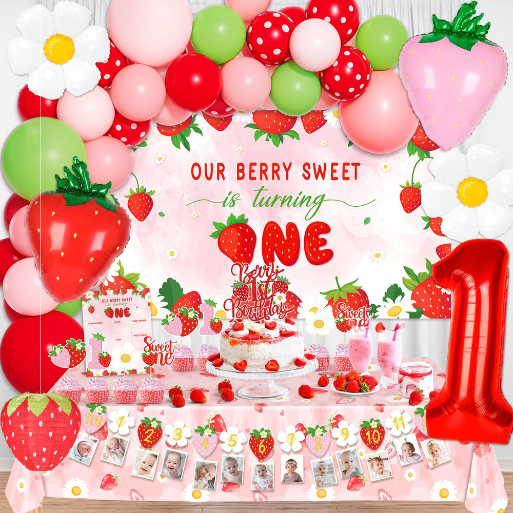 Kriyokiaa berry birthday tablecloth ties the party theme together.