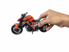 KTM New Ray 1:12 Superduke R packaging images show safe, gift-ready presentation
