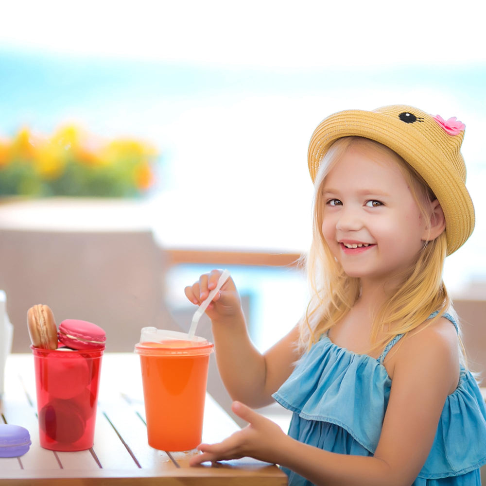 L LIKED easy-to-grip handle design supports little hands during sipping.