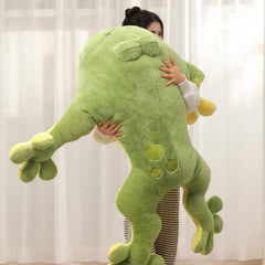 Labauxite giant green frog stuffed animal provides soft hugs for story time.