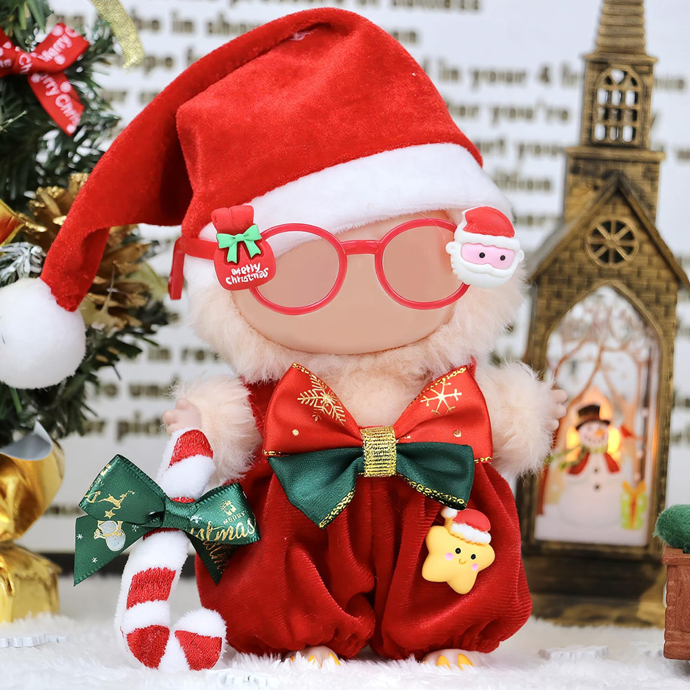 LABUBU Christmas overalls create a charming holiday ensemble for LABUBU dolls.