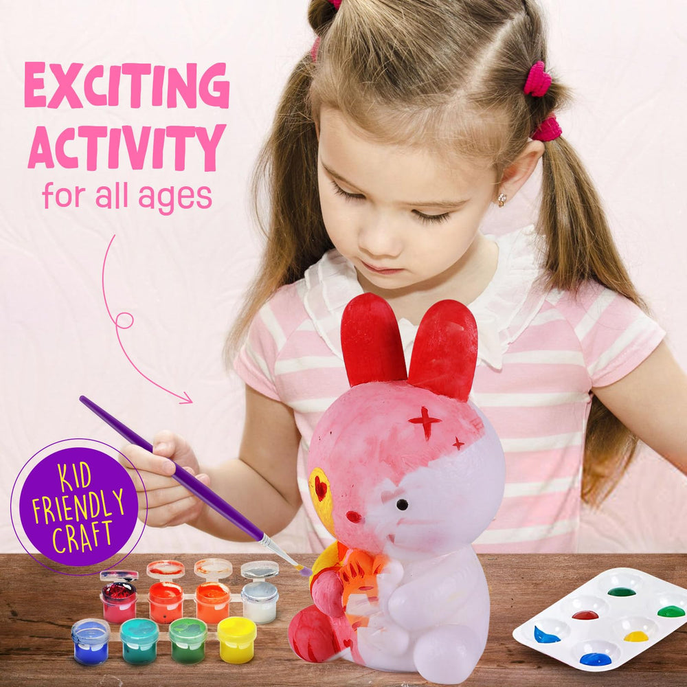 LAOESE apron and stickers for protection and playful customization during crafts