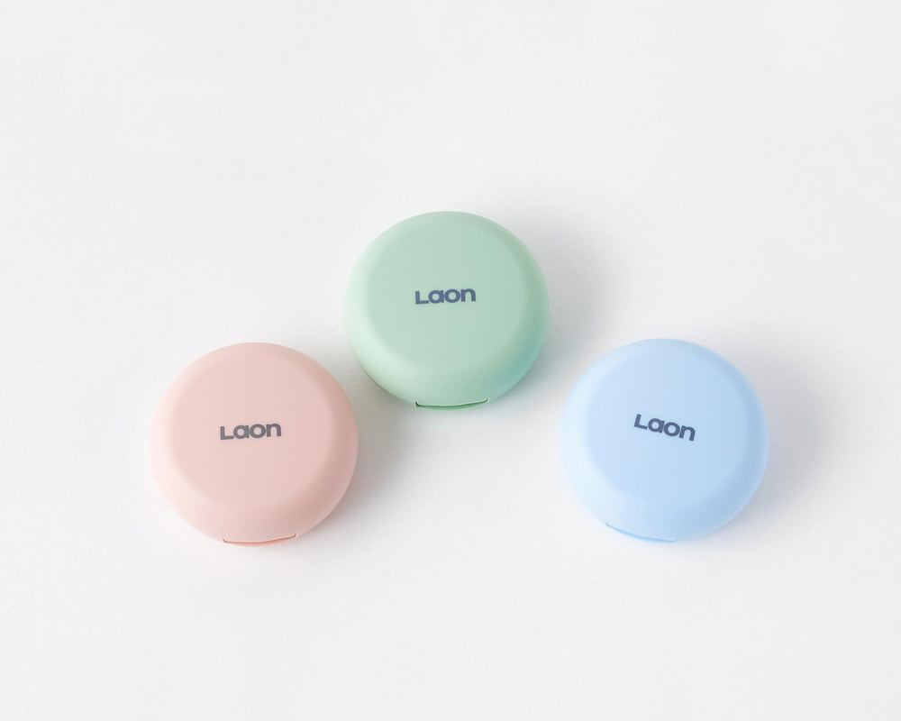 LAON90 Gonggi blue set in play, suitable for kids and adults improving coordination.