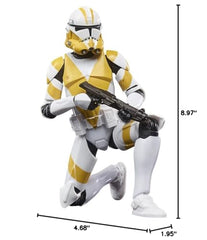 Last Level BATALLON 13 accessory-friendly figure supports versatile posing options.