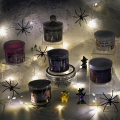 LAWOHO string lights included to create cozy Halloween ambience.