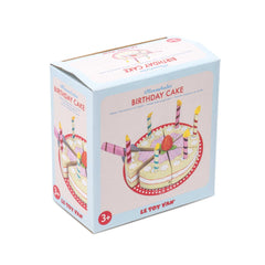 Le Toy Van Honeybake wooden cake and tea-time play accessory.