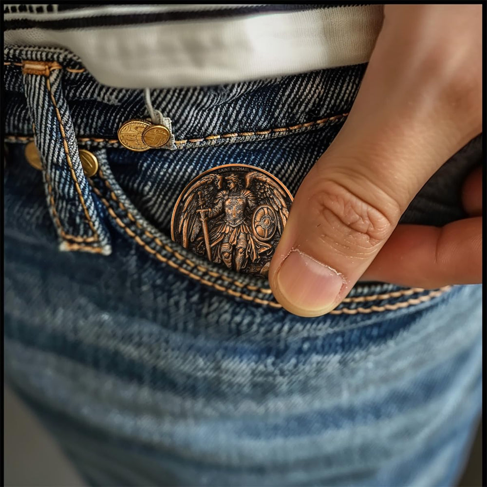 Leabet Saint Michael coin gift-ready framing makes a thoughtful present.