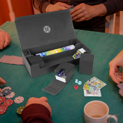 LEFOR·Z soft interior cushions cards to prevent scratches during handling.