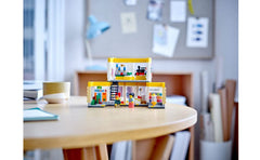 LEGO 40574 micromodel castle-train micro-models brighten window displays and imaginative scenes.