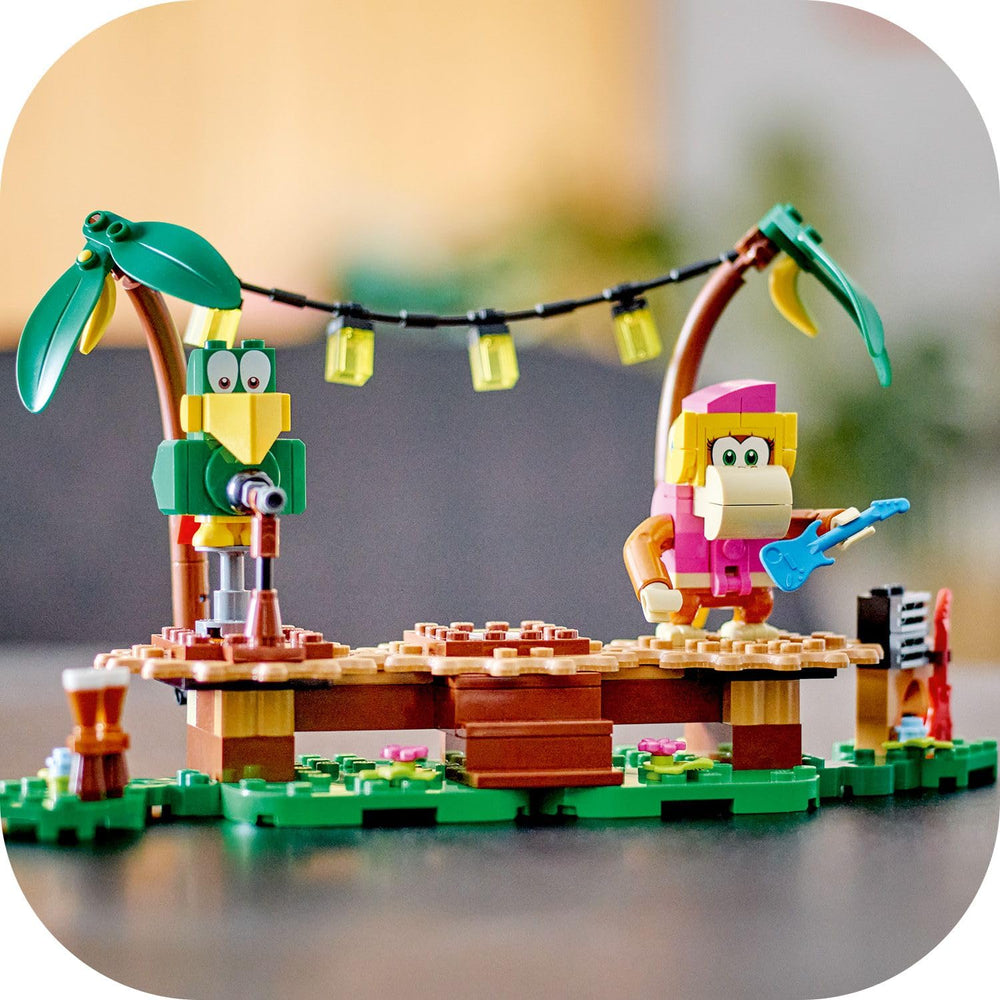 LEGO 71421 Starter Pack compatibility enables interactive expansion