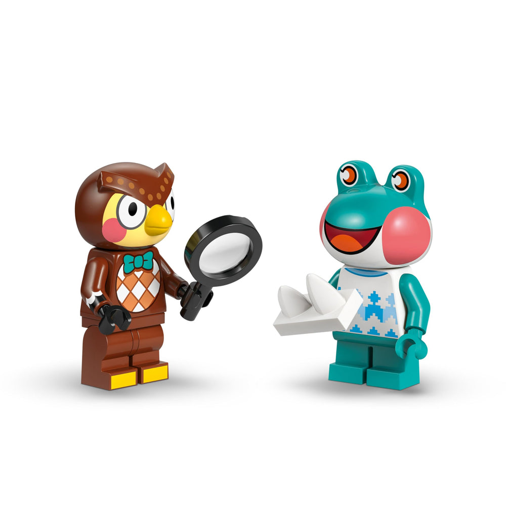 LEGO adjustable-museum-layout demonstrates flexible display options for creative rearrangement.