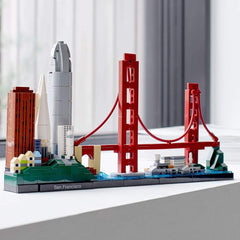 LEGO Architecture San Francisco Transamerica Pyramid portrayal for desks and shelves