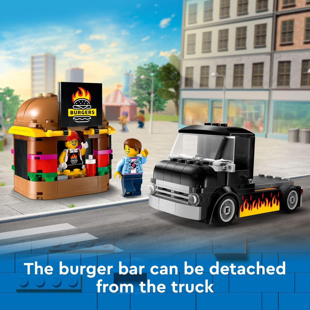 The condiments and tools boost open-ended play and role-play service scenarios.