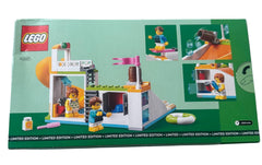 LEGO City Water Park Promo Set 40685 minifigs showcase two child characters for storytelling.