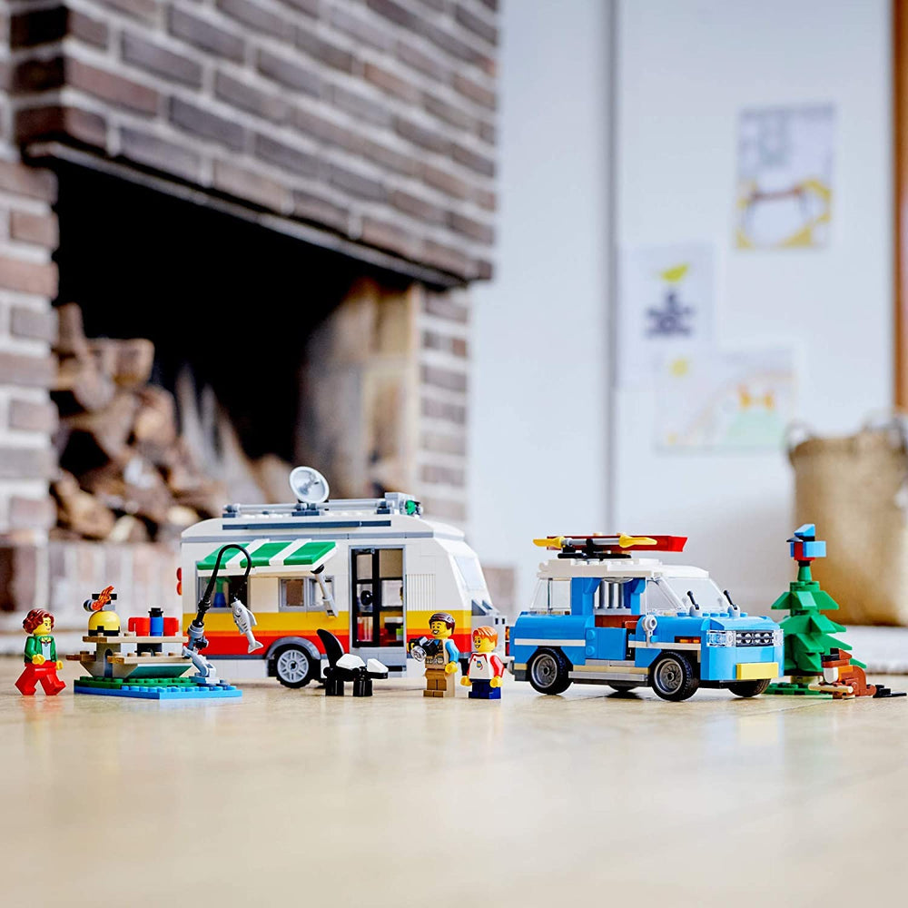 lego creator 3in1 766-piece set includes minifigures and animals for scene-building