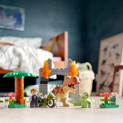 LEGO DUPLO Jurassic World set overview for large-scale pretend play.