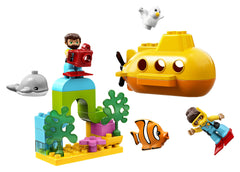 LEGO DUPLO Town Submarine Adventure two divers ready for storytelling