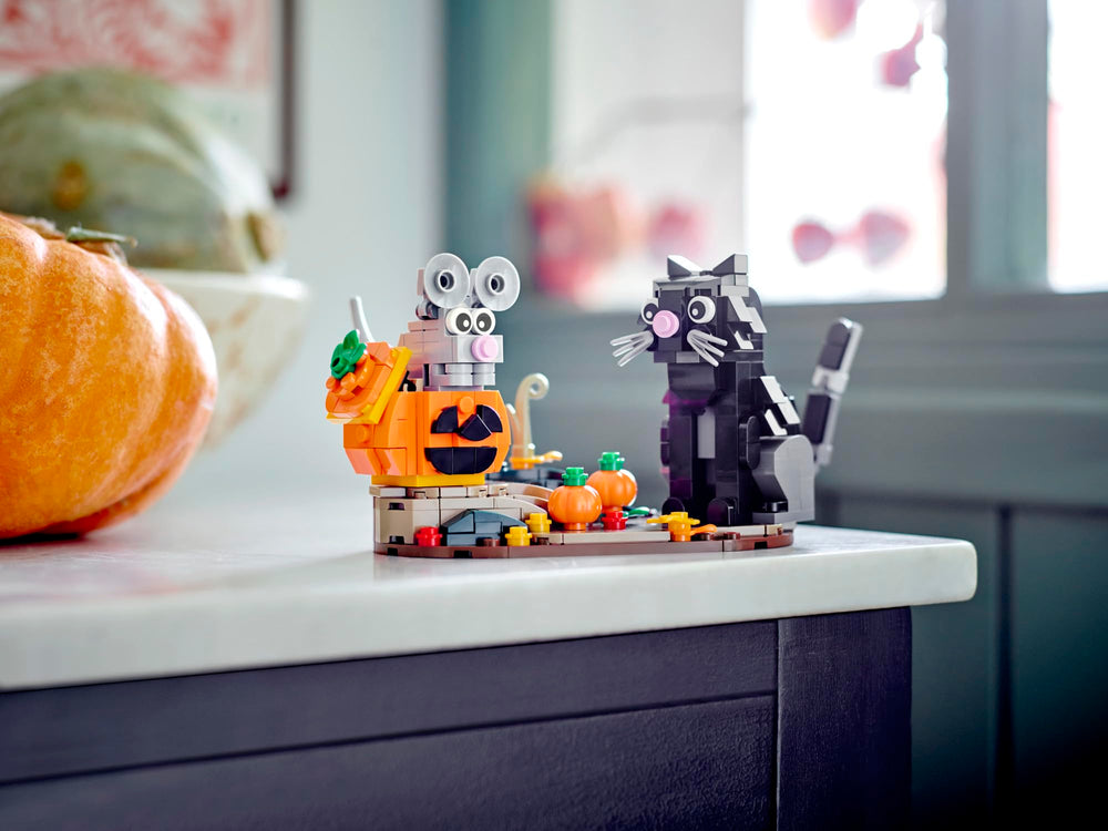 LEGO Halloween Cat & Mouse 40570 mouse detail peeking from a pumpkin adds cute charm to Halloween decor.