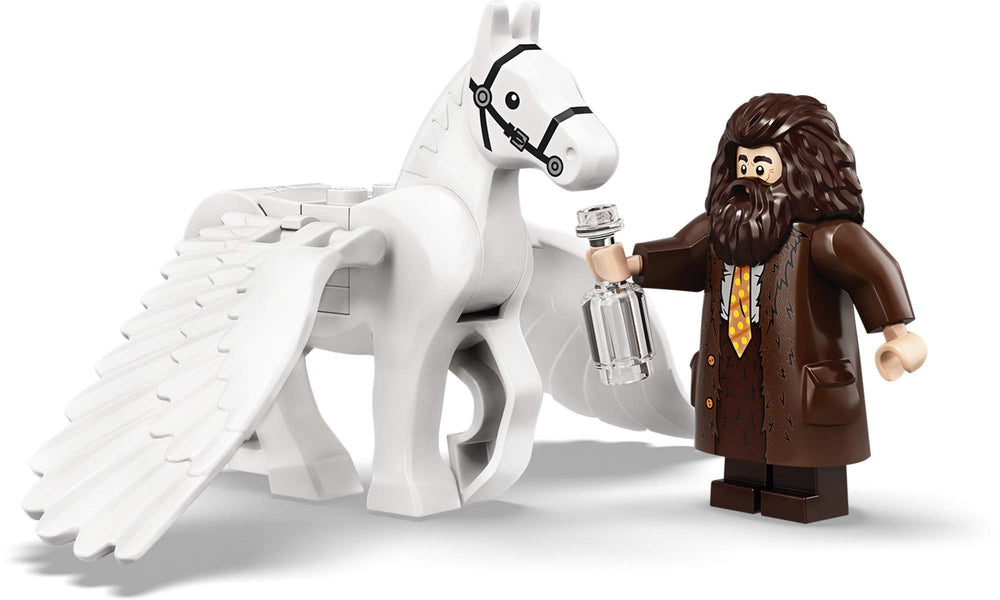 LEGO 75958 set with 430 pieces for detailed Harry Potter play sessions.