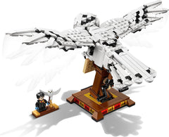 LEGO Hedwig minifigure included for interactive display and storytelling