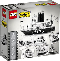 Mickey and Minnie minifigures with silver decoration add authenticity