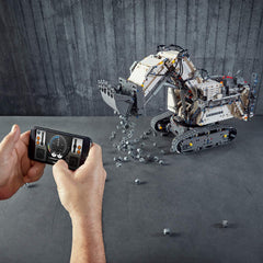 LEGO Liebherr R9800 Excavator scale comparison demonstrates impressive size.