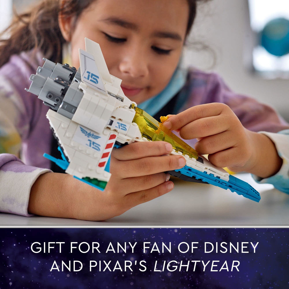 LEGO Lightyear XL-15 Spaceship contains 498 pieces for building.