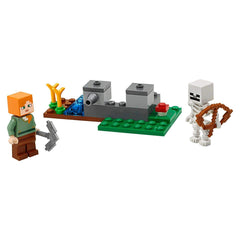LEGO Minecraft 30394 Skeleton Defense — Skeleton with bow supports action-packed adventure.