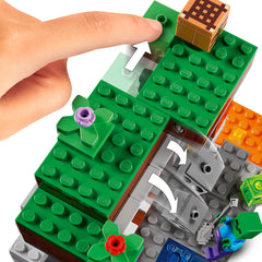 LEGO Minecraft Abandoned Mine coal, iron, and diamond elements for resource exploration.