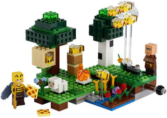 LEGO Minecraft The Bee Farm with friendly bees pollinating flowers