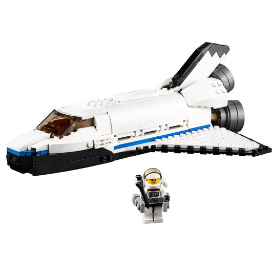 LEGO Space Shuttle Explorer 31066 front view shows bold white and gray exterior for space play