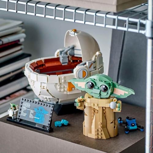 LEGO Star Wars 1048-piece set offers rich building and display potential