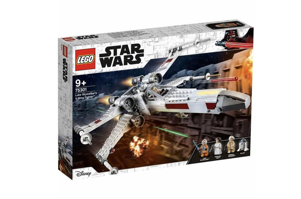 LEGO Star Wars Luke Skywalker X-Wing cockpit detail for immersive play