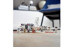 LEGO Star Wars Luke Skywalker X-Wing retractable landing gear for display realism