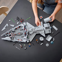 LEGO Star Wars cabin hologram table sparks imaginative Star Wars missions