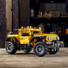 LEGO Technic Jeep Wrangler 42122 bold yellow and black color scheme stands out