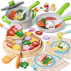 Lehoo Castle pizza toy with pot and pan for imaginative play and early cooking skills.
