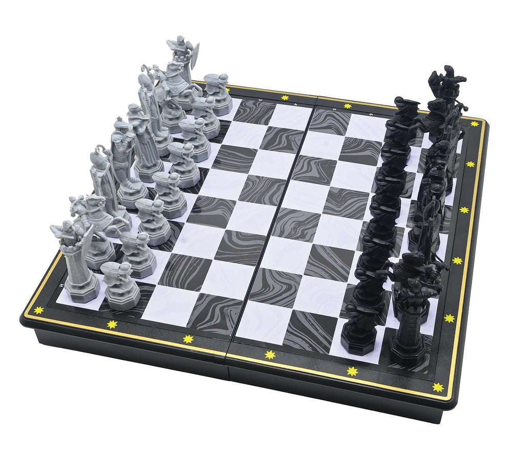 Lexibook Harry Potter chess board open with magnets for steady gameplay.
