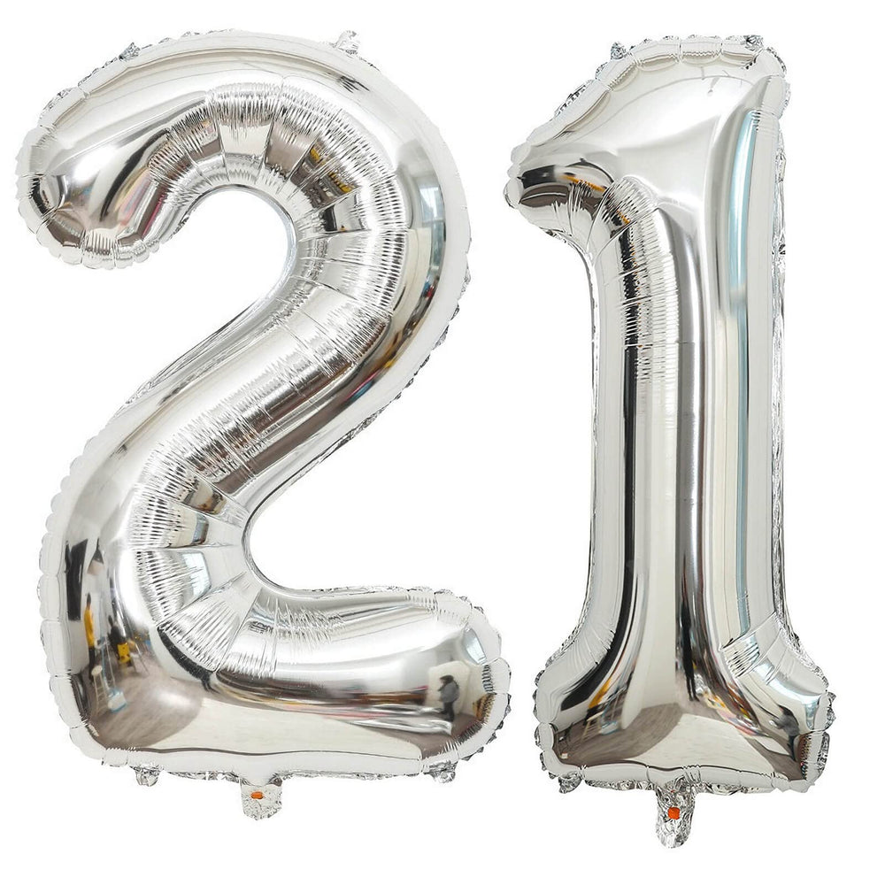 LHOAVWE 40-inch silver number 1 balloon enhances first birthday photos.