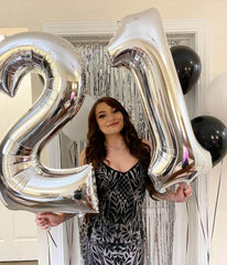 LHOAVWE balloon supports helium or air for versatile displays.