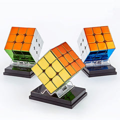 LiangCuber Cyclone Boys 3x3 stickerless design blends art and function.