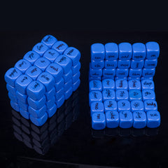 Lianshi compact dice case, ideal for portable classroom sets.