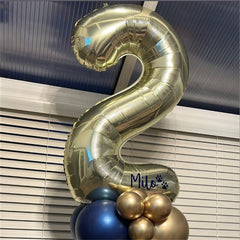 Lingqiang reusable foil balloon, ideal for anniversaries and celebrations.