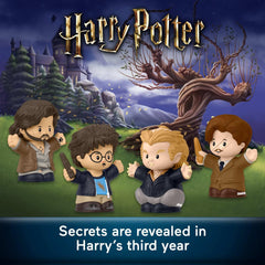 Harry Potter figure in signature outfit for shelf display and gifting.