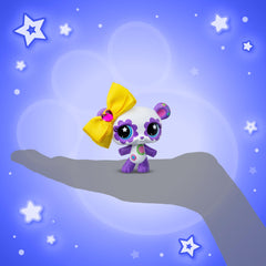Littlest Pet Shop snowy-backdrop-display creates instant festive scene