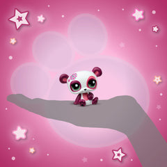 Littlest Pet Shop packaging includes QR code for extra digital content.